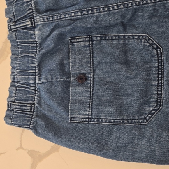 Gap Womens Relaxed Fit Denim Shorts Medium Wash Blue Size 12 - Picture 4 of 8